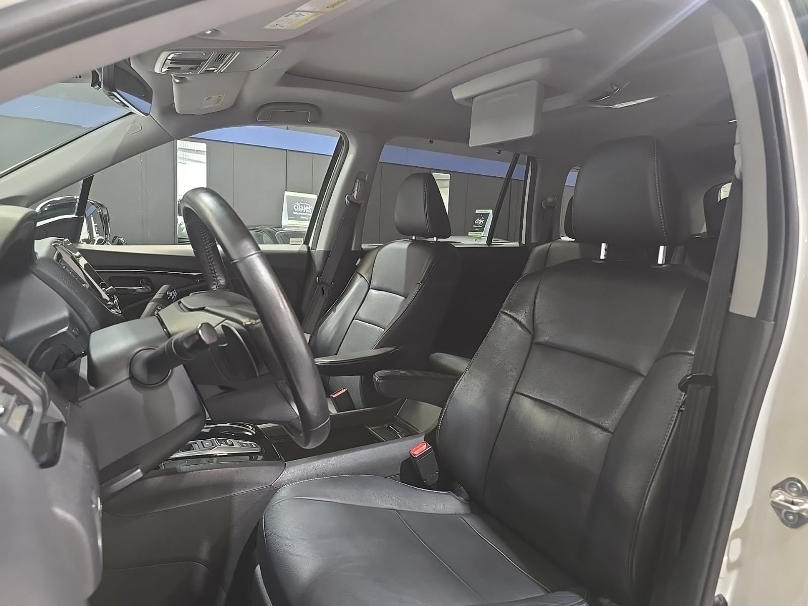 Used 2019 Honda Pilot Touring image 28