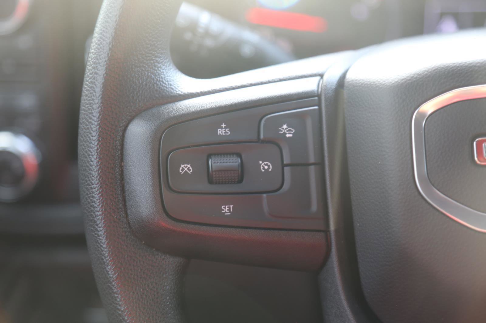 Used 2024 GMC Sierra 2500 Pro w/ 1SA Pro Safety Plus Package AWD/4WD image 10