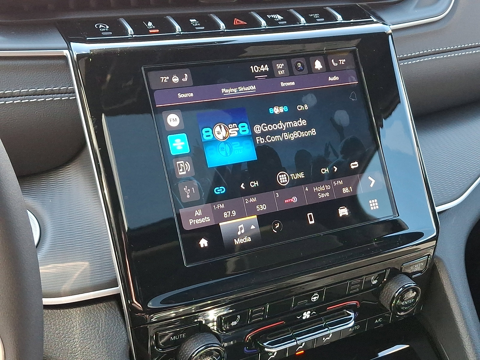 New 2026 Jeep Grand Cherokee Laredo X AWD/4WD image 12