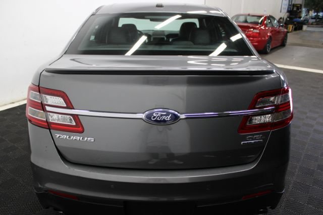 Used 2013 Ford Taurus SEL FWD image 7