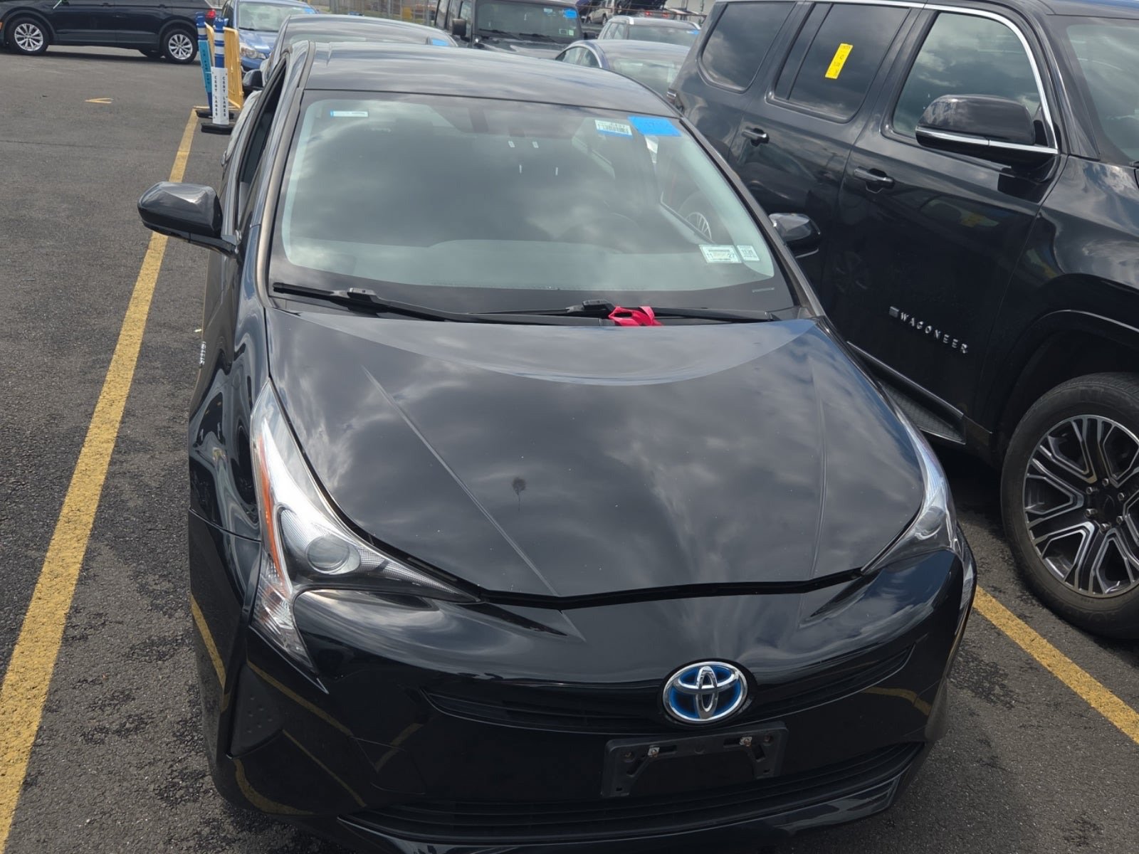 Used 2016 Toyota Prius Three w/ Protection Package FWD image 4