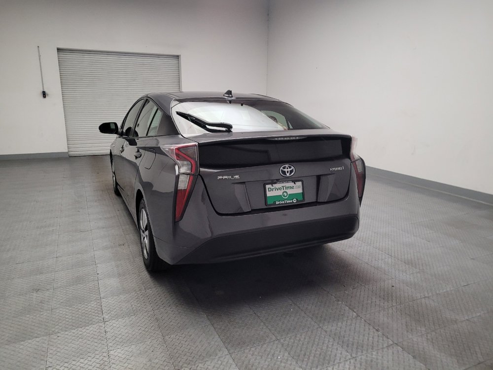 Used 2016 Toyota Prius Two FWD image 6