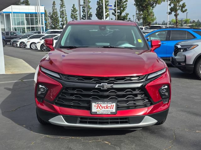 Used 2024 Chevrolet Blazer LT FWD image 2