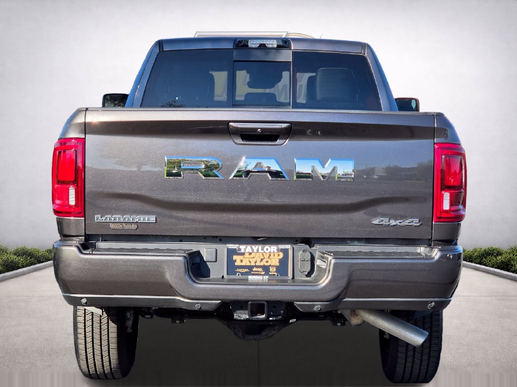Used 2025 RAM 2500 Laramie AWD/4WD image 6