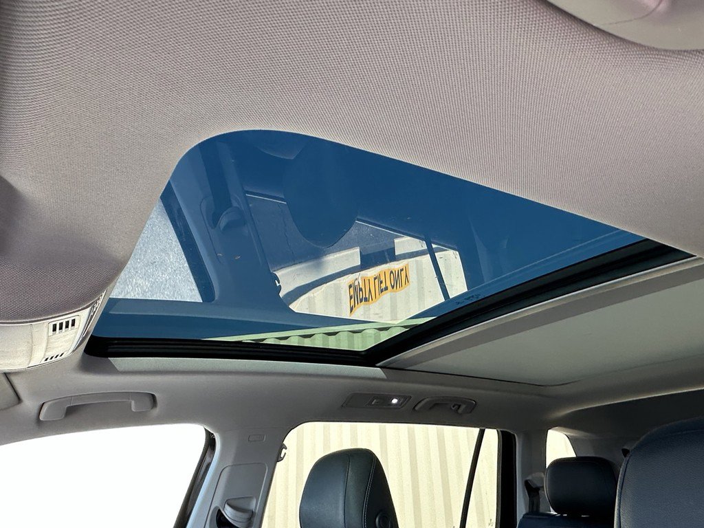 Used 2022 Volkswagen Tiguan S image 4