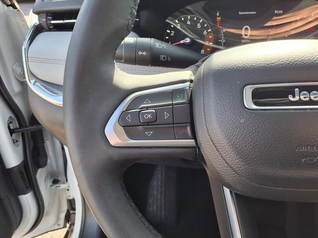 Certified 2023 Jeep Compass Limited image 17