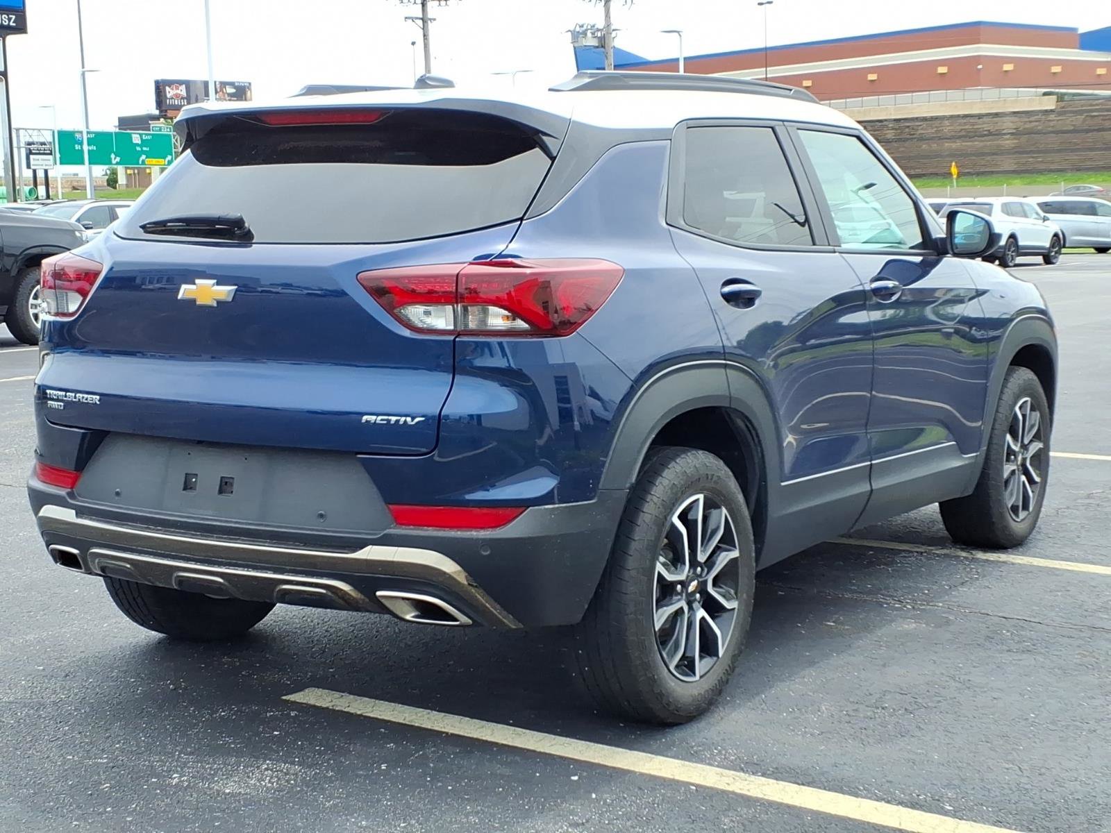 Used 2023 Chevrolet TrailBlazer ACTIV w/ Convenience Package AWD/4WD image 27