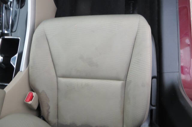 Used 2016 Honda Accord LX image 36