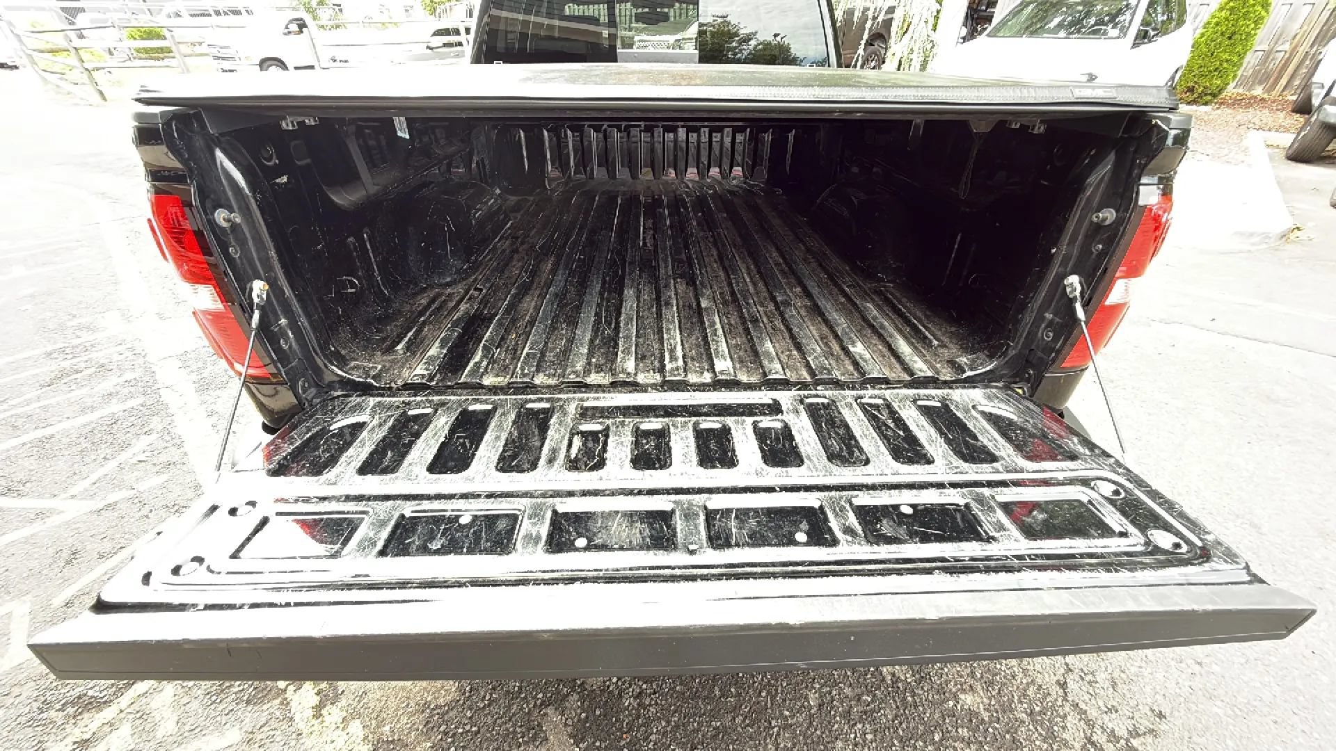 Used 2015 GMC Sierra 1500 SLT AWD/4WD image 43