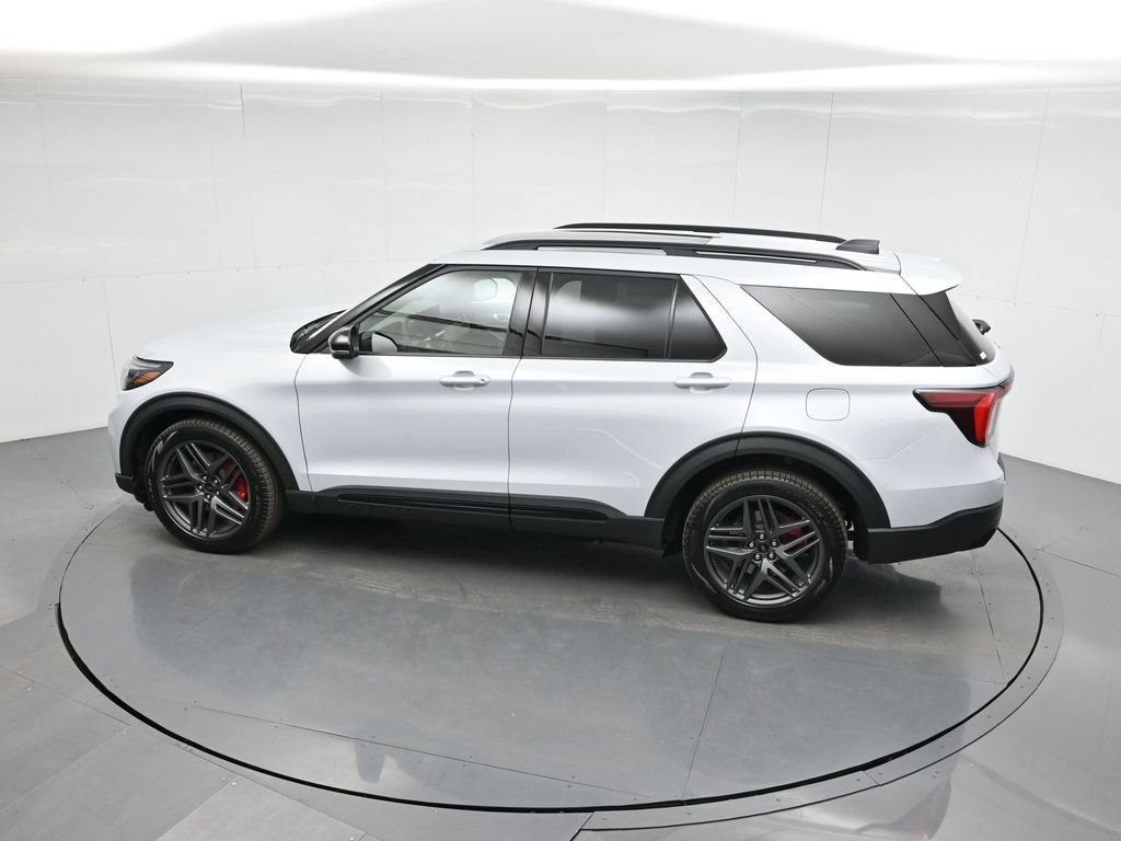 New 2026 Ford Explorer ST w/ Sun And Sound Package AWD/4WD image 41