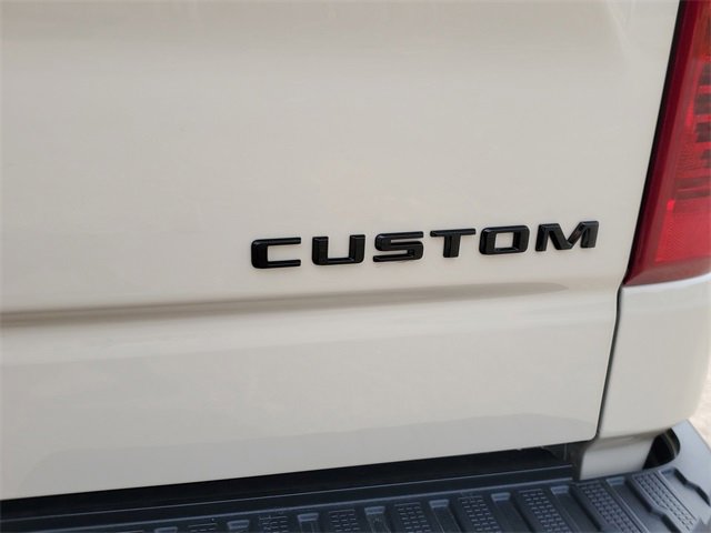 New 2026 Chevrolet Silverado 1500 Custom w/ LPO, Dark Essentials Package image 6