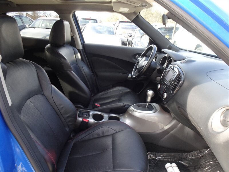 Used 2011 Nissan Juke SL AWD/4WD image 9