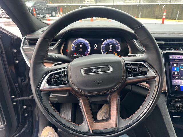 Used 2024 Jeep Grand Cherokee Summit image 31