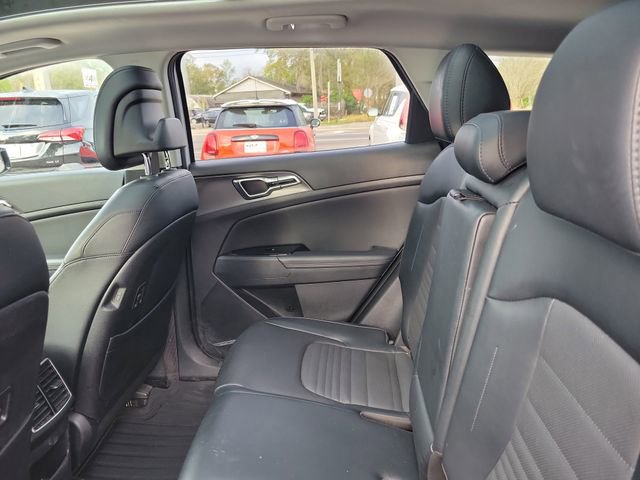 Used 2025 Kia Sportage SX image 31