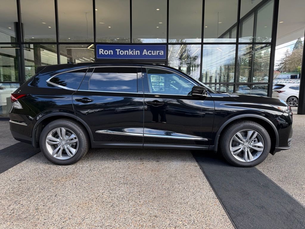 New 2026 Acura MDX SH-AWD image 8