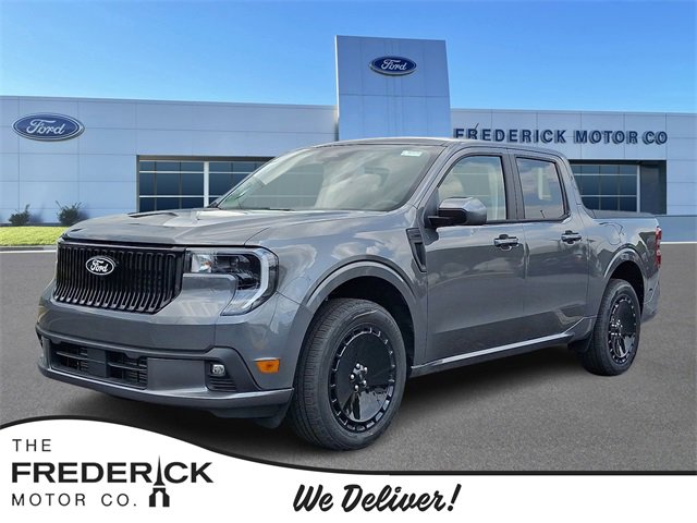 New 2025 Ford Maverick Lobo