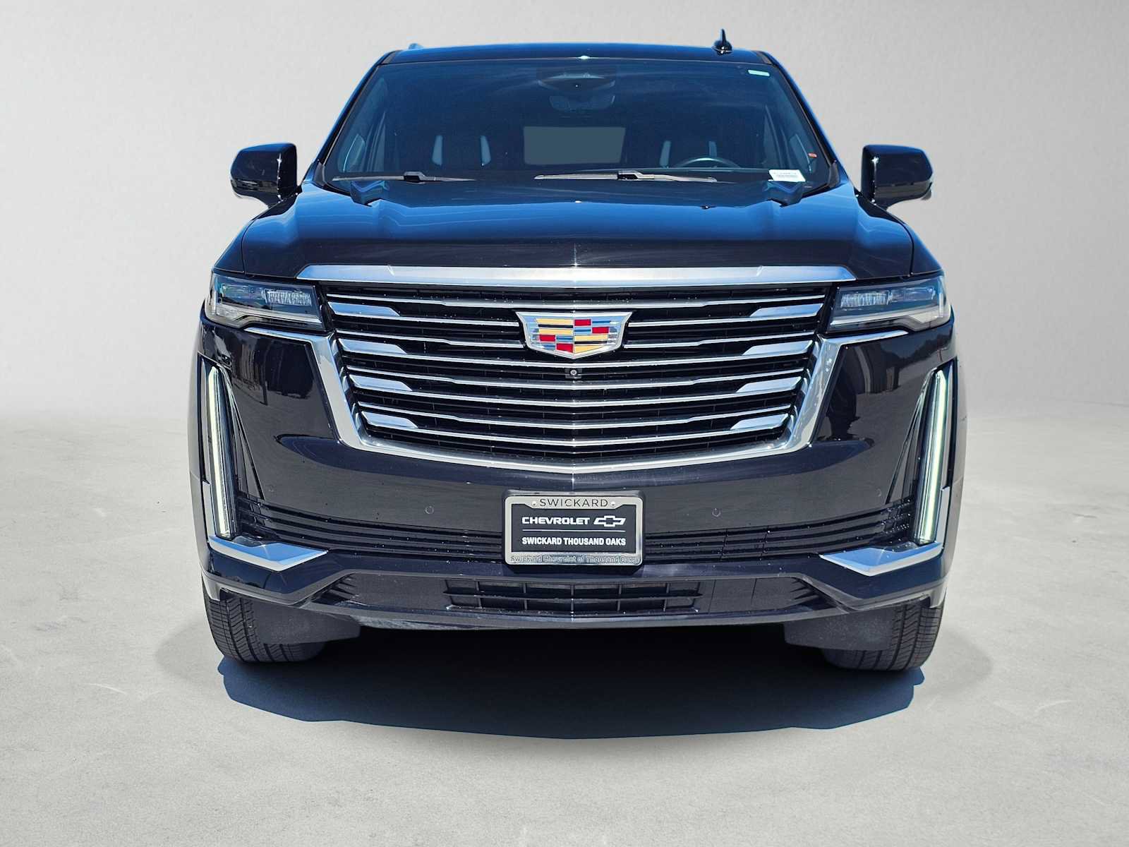Used 2024 Cadillac Escalade ESV Premium Luxury Platinum AWD/4WD image 8