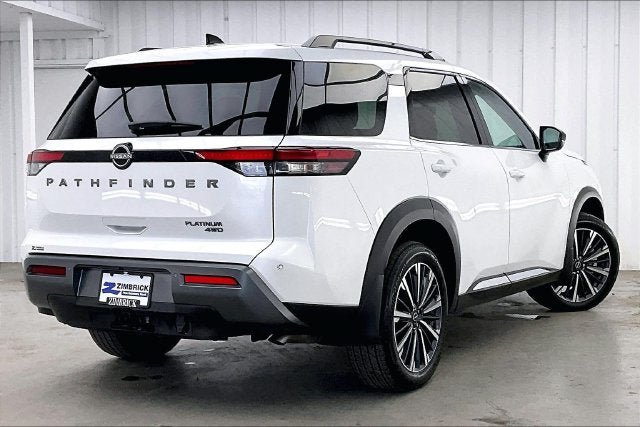 Used 2026 Nissan Pathfinder Platinum AWD/4WD image 12