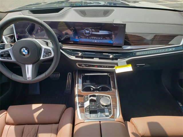 New 2026 BMW X7 xDrive40i w/ M Sport Package image 16