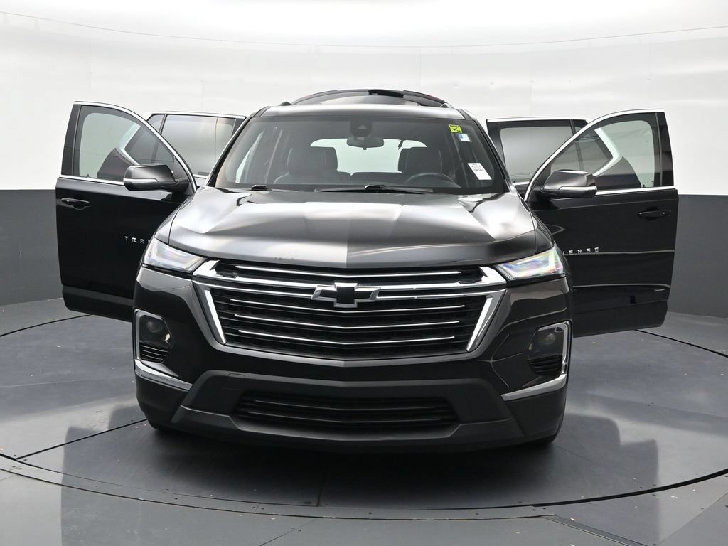 Used 2024 Chevrolet Traverse LT FWD image 30