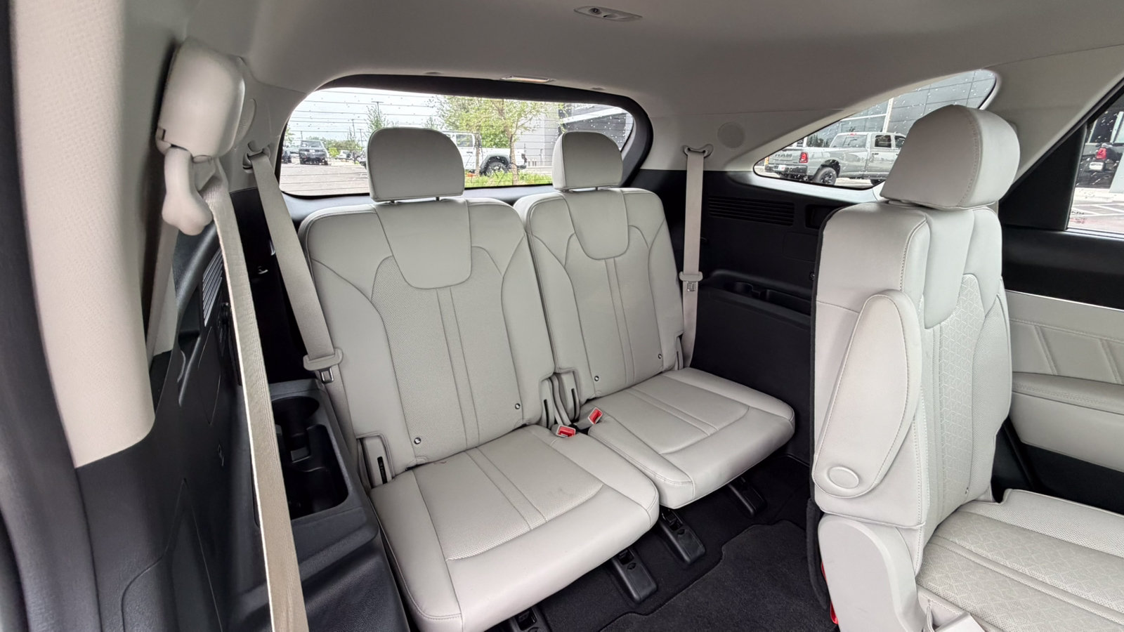 Used 2023 Kia Sorento SX Prestige AWD/4WD image 18