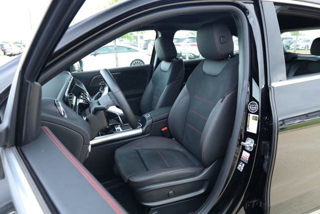 Certified 2025 Mercedes-Benz GLA 35 AMG 4MATIC image 22