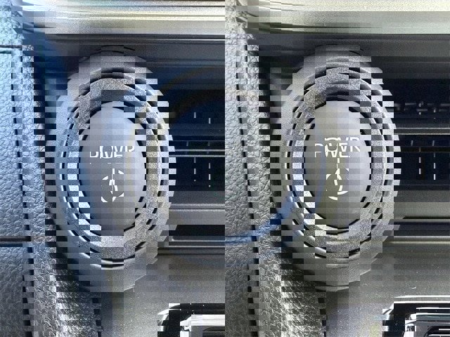 New 2026 Toyota Prius LE image 18