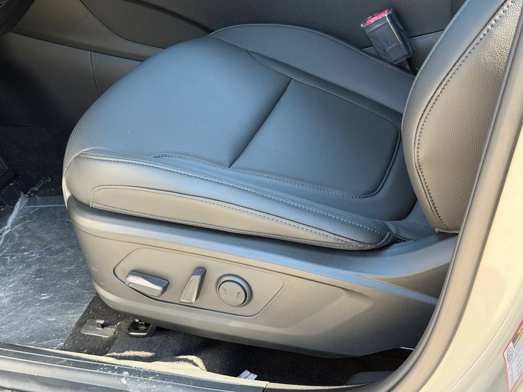 New 2026 Hyundai Tucson SEL Plus w/ Tow & Go Package FWD image 19