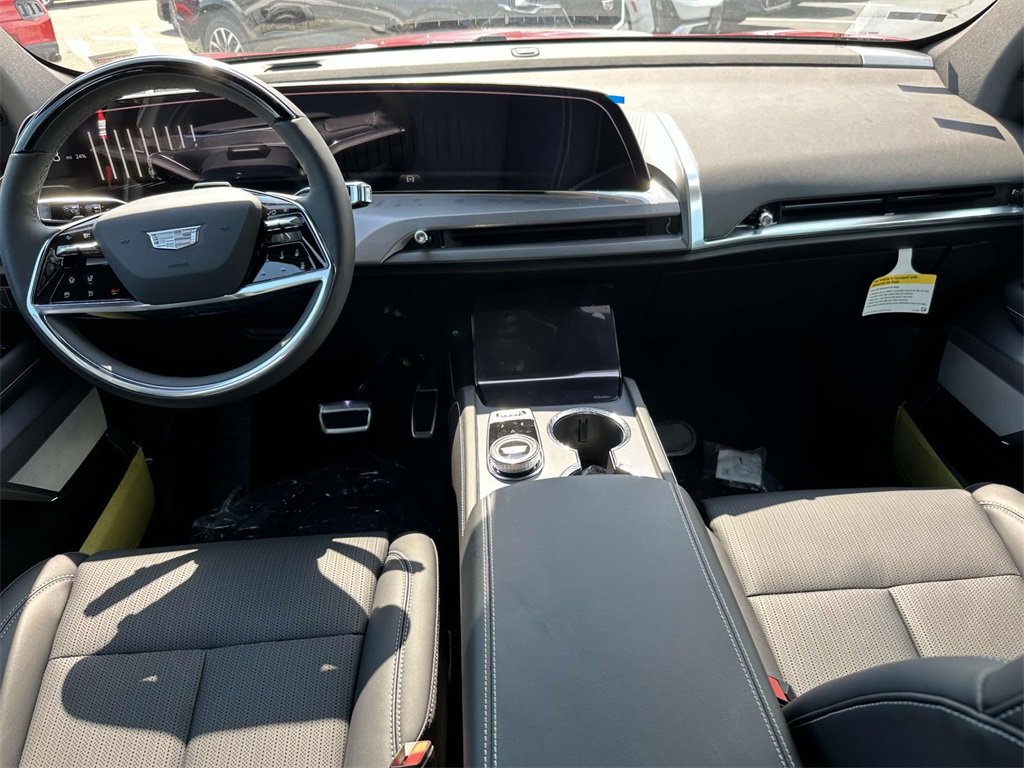 New 2026 Cadillac Vistiq Sport image 18