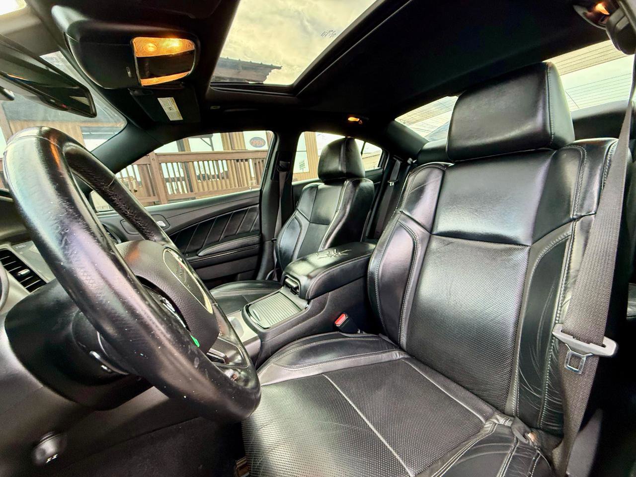 Used 2019 Dodge Charger SXT w/ Plus Group image 15