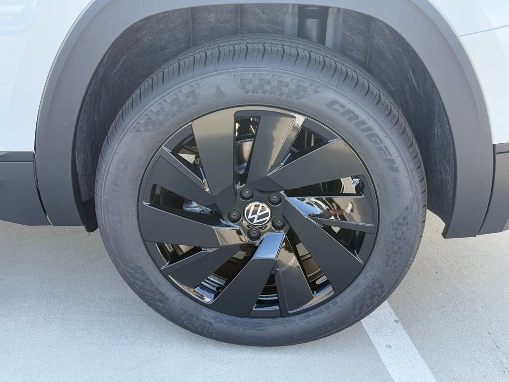 New 2026 Volkswagen Atlas SE image 10