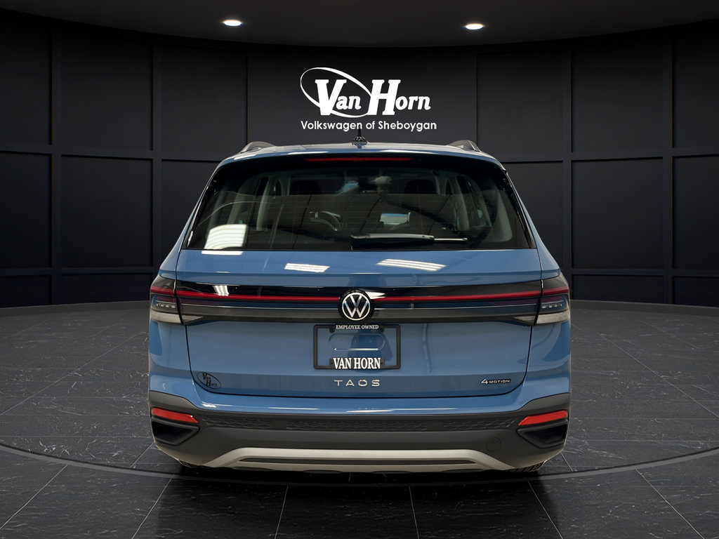 Used 2025 Volkswagen Taos S AWD/4WD image 6