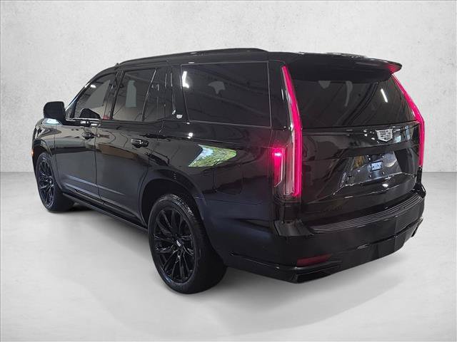 Used 2024 Cadillac Escalade Sport w/ LPO, ONYX Package AWD/4WD image 7