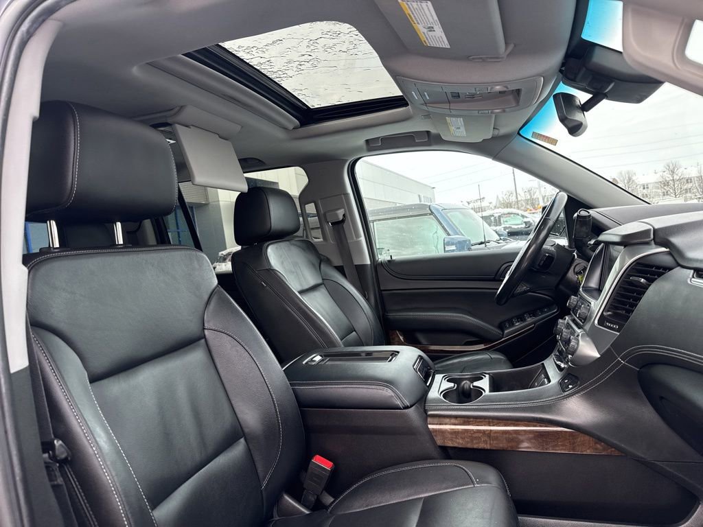 Used 2018 Chevrolet Suburban LT image 36