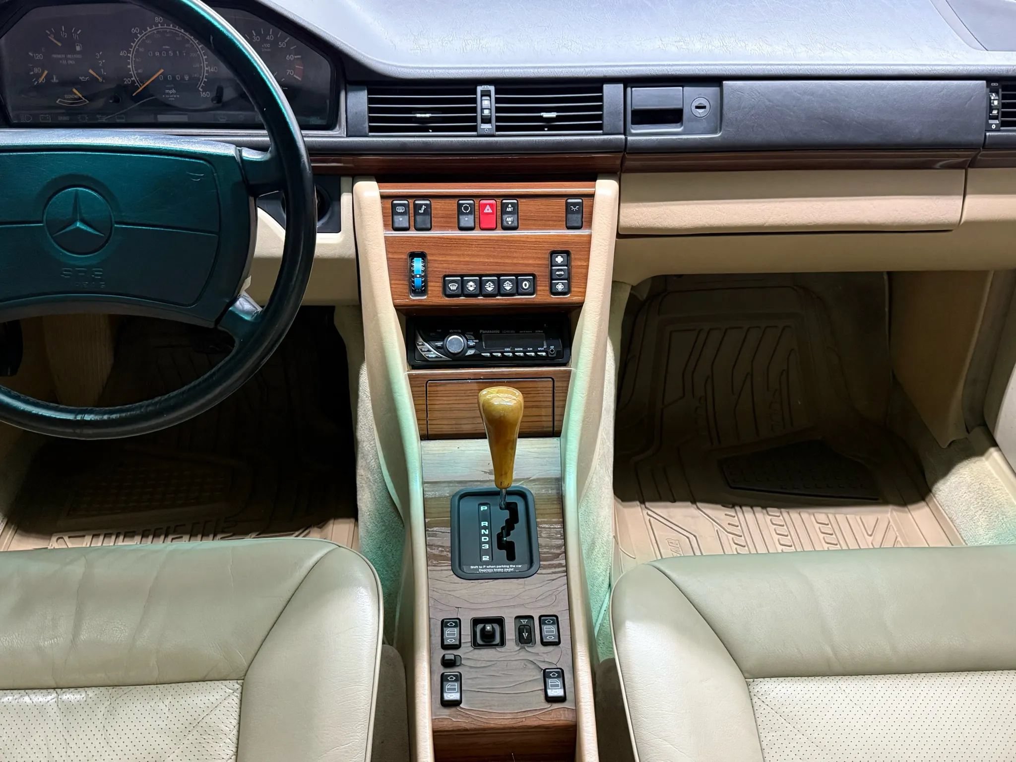 Used 1990 Mercedes-Benz 300 E 3.0 image 75