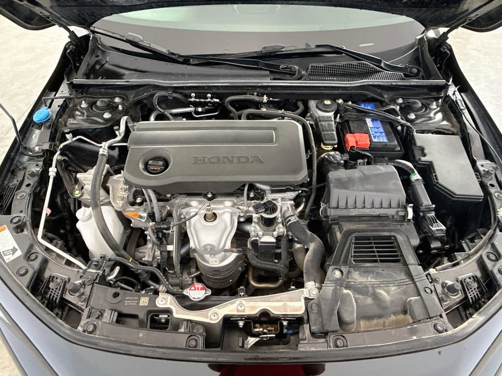 Certified 2025 Honda Civic Sport image 27