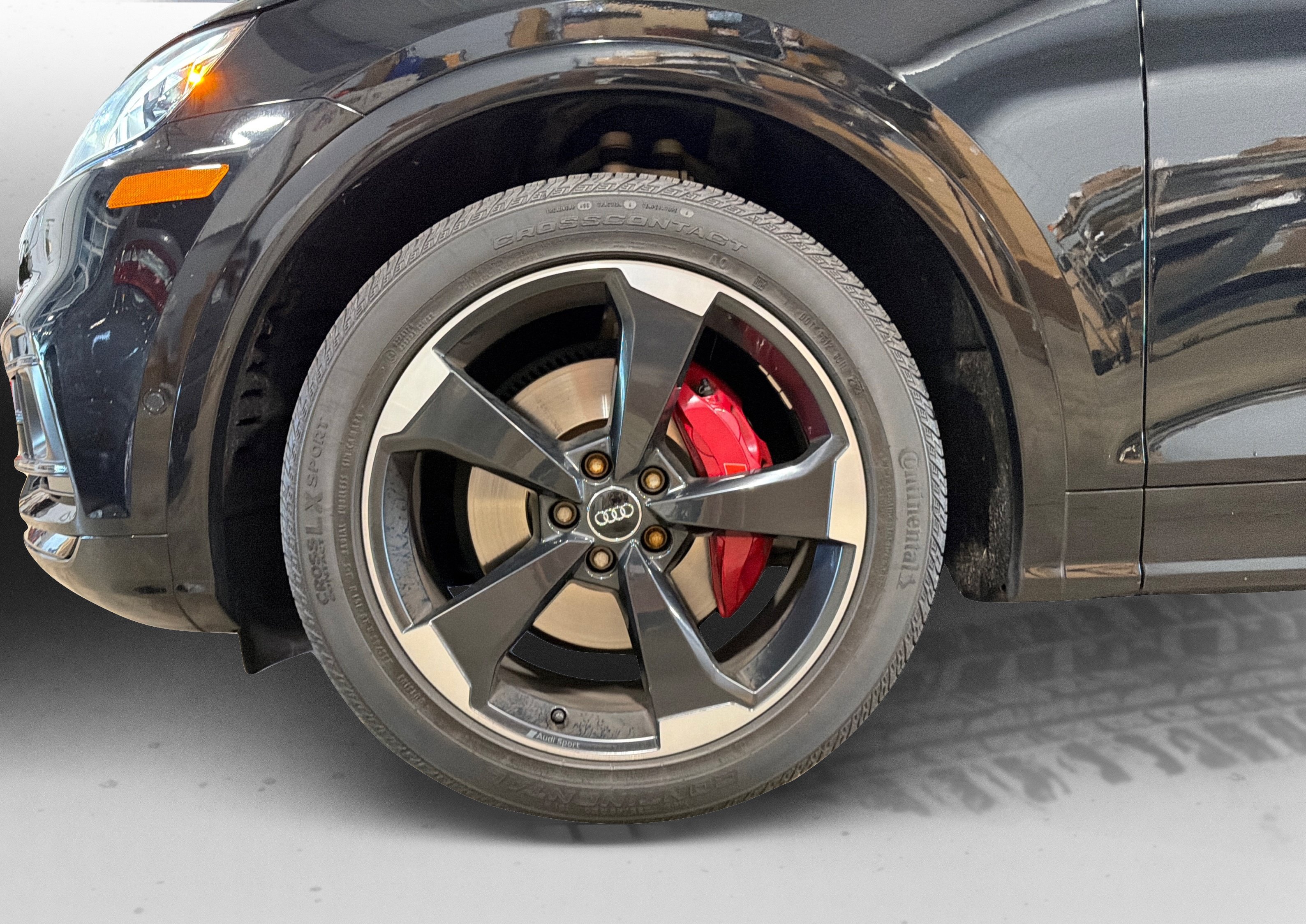 Used 2019 Audi SQ5 Prestige w/ Prestige Package AWD/4WD image 54