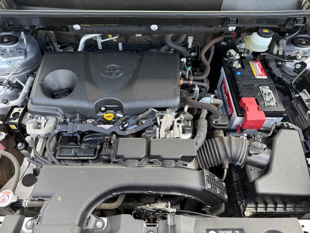 Used 2019 Toyota RAV4 LE w/ All Weather Liner Package AWD/4WD image 10