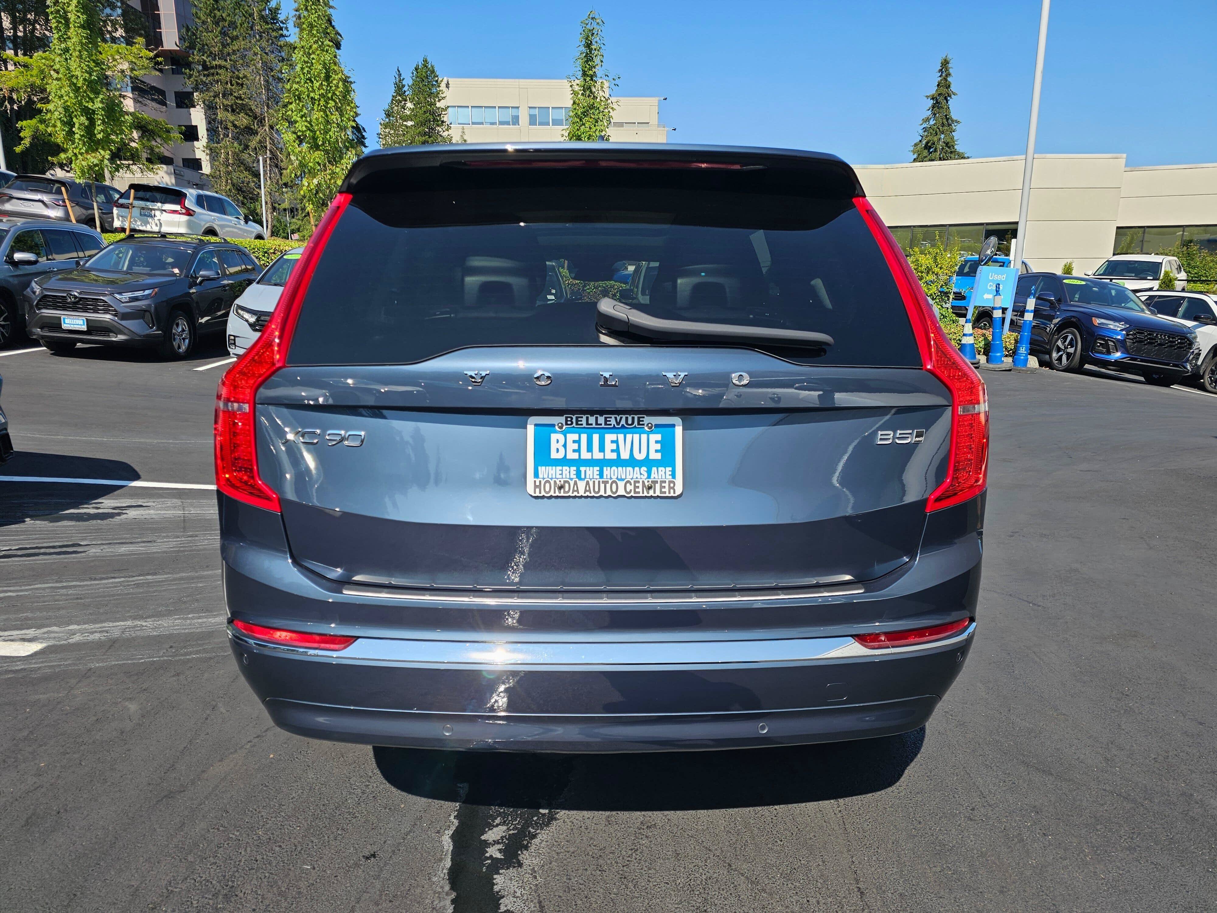 Used 2023 Volvo XC90 B5 Plus w/ Protection Package Premier AWD/4WD image 6