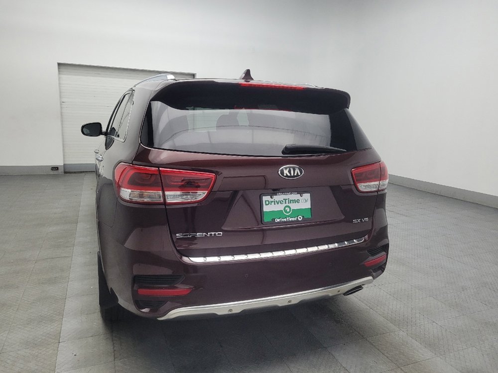 Used 2018 Kia Sorento SX image 6