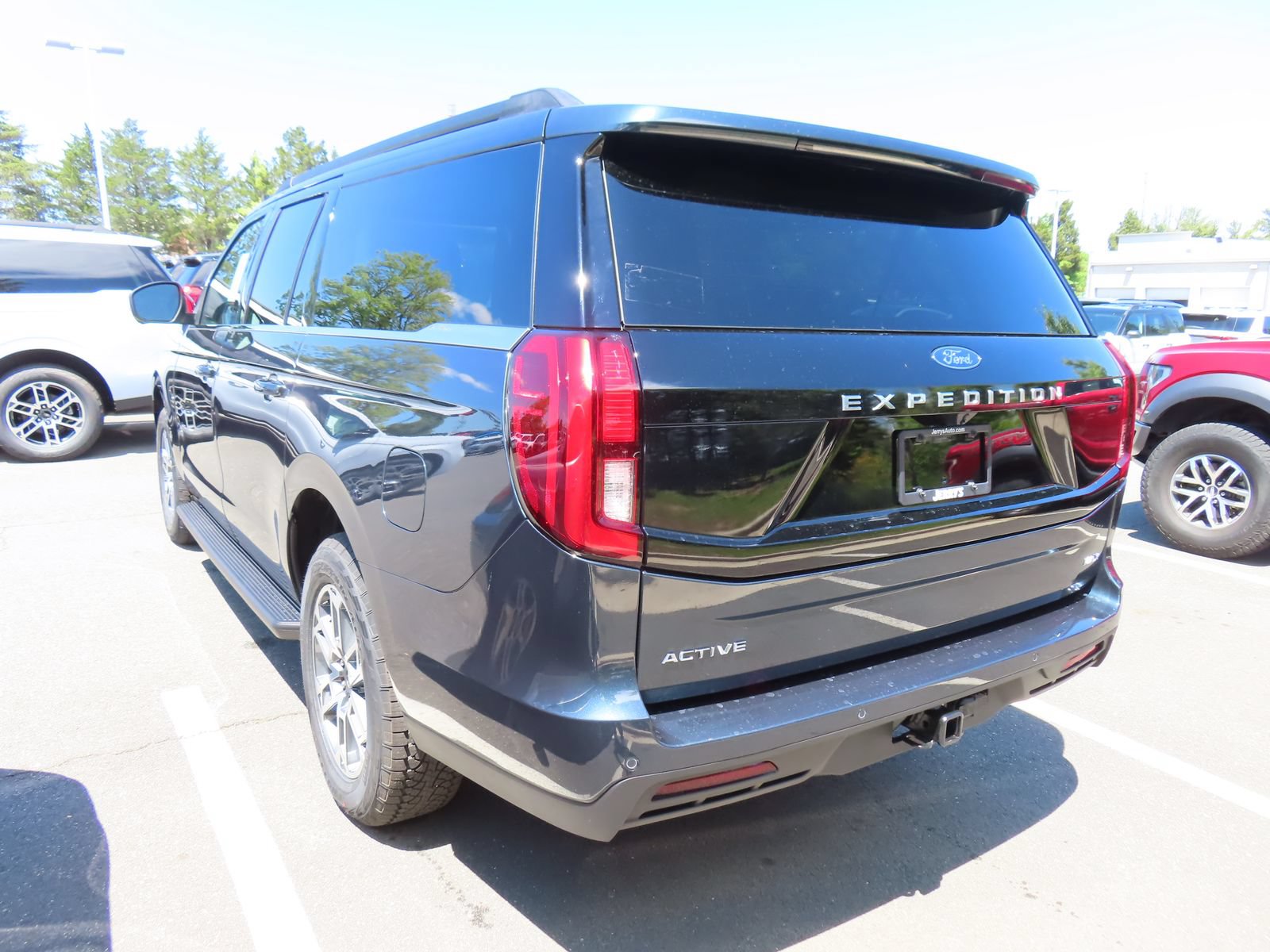 New 2026 Ford Expedition Max Active AWD/4WD image 6