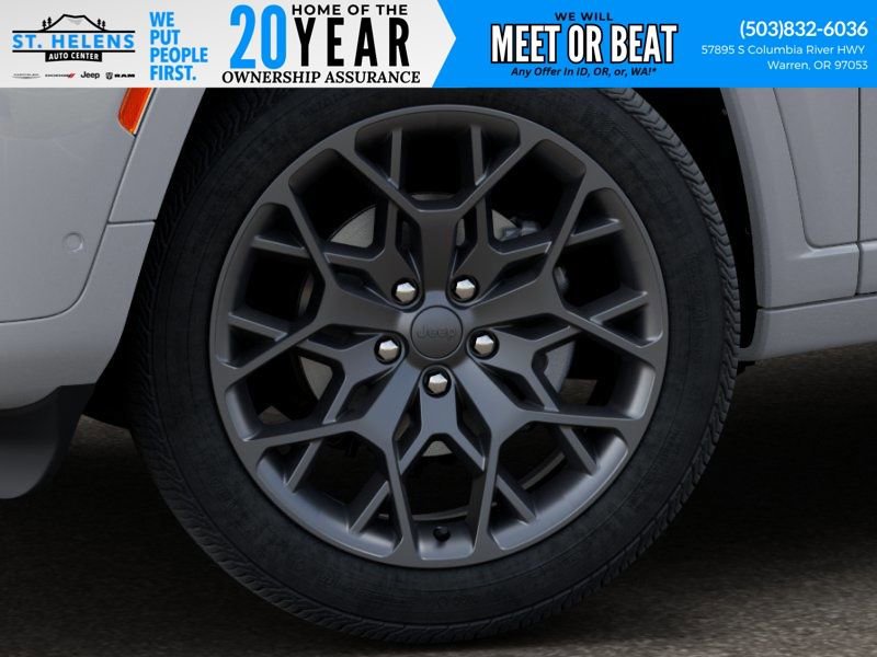 New 2026 Jeep Grand Cherokee Summit w/ Obsidian Package image 10