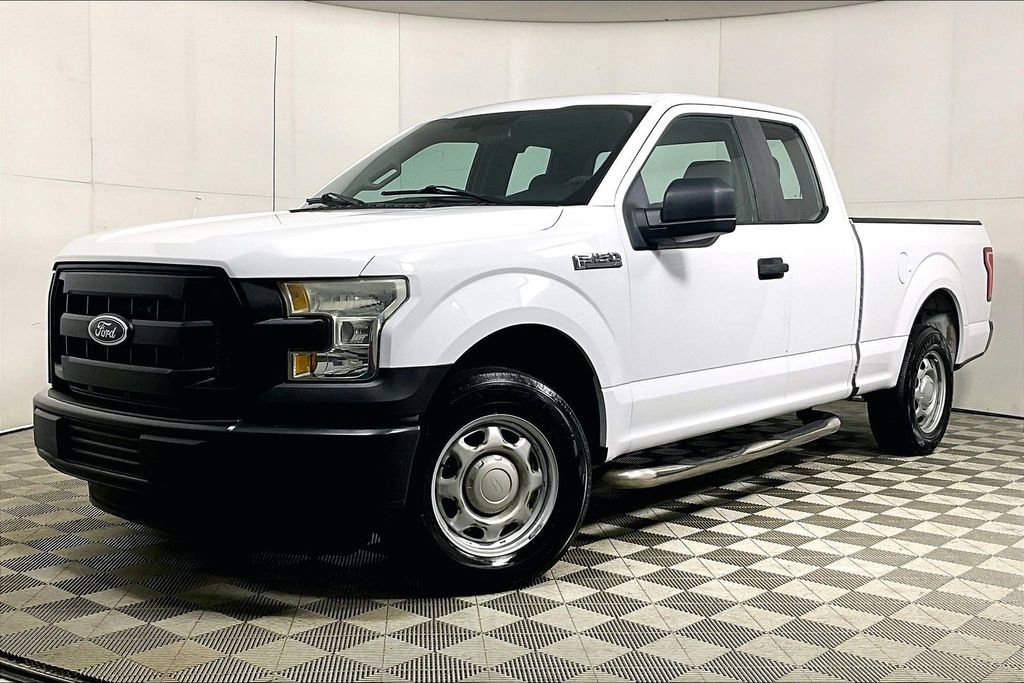 Used 2015 Ford F150 XL w/ Equipment Group 101A Mid image 2