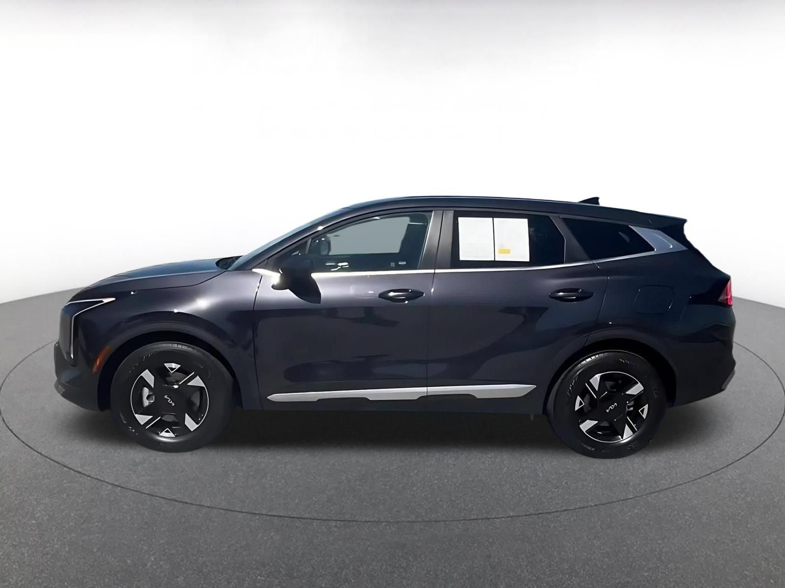 Used 2026 Kia Sportage LX AWD/4WD image 7