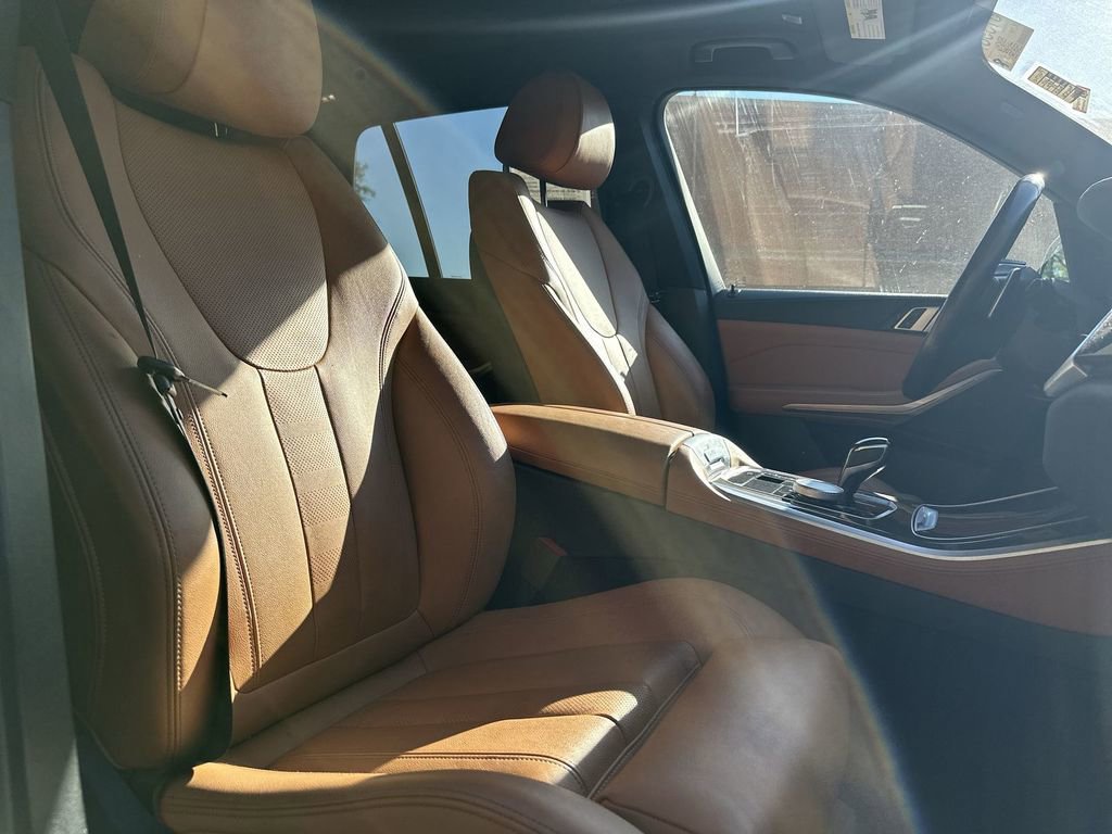 Used 2022 BMW X5 xDrive40i w/ Premium Package image 31