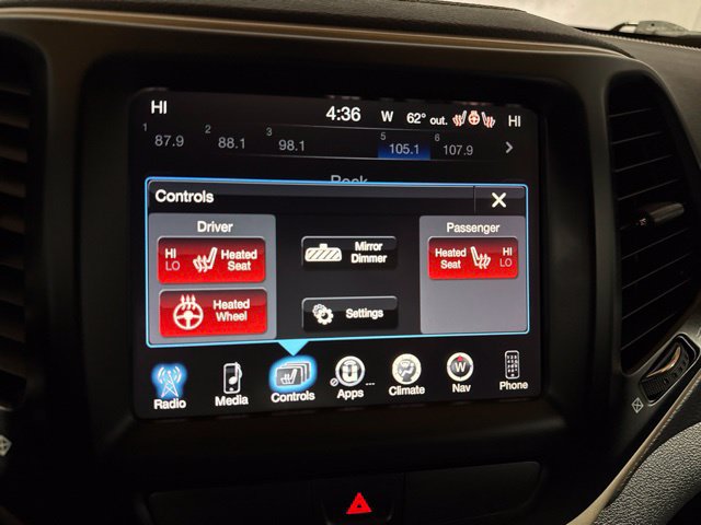 Used 2015 Jeep Cherokee Limited AWD/4WD image 23