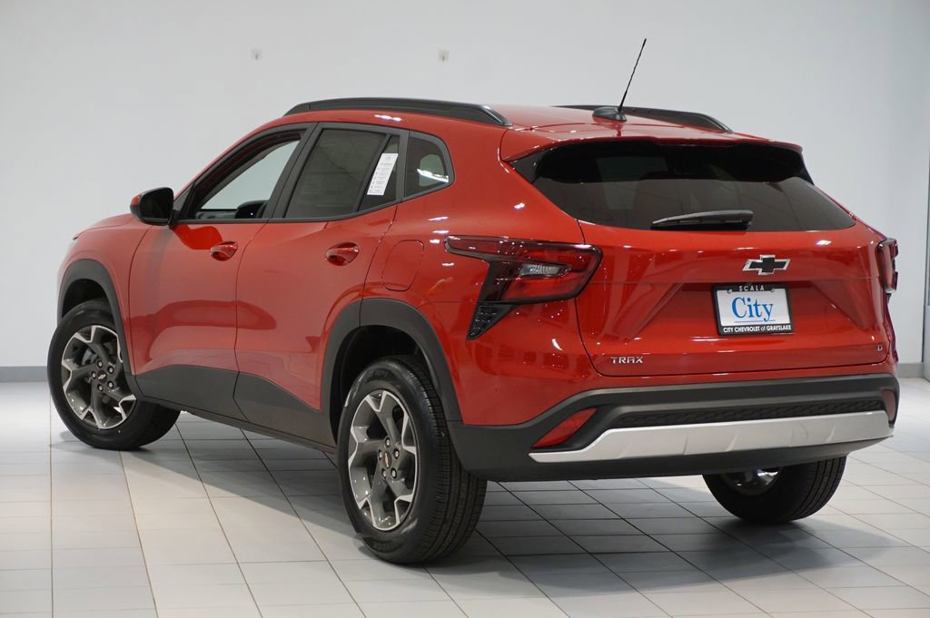 New 2026 Chevrolet Trax LT image 8