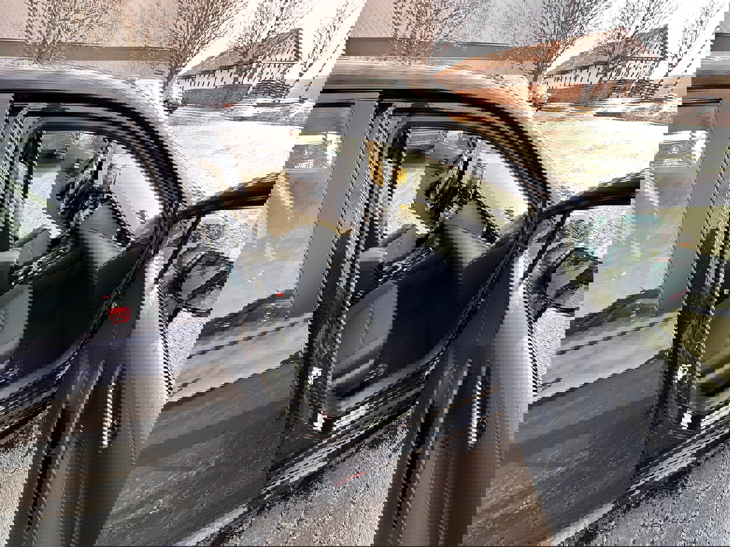 Used 2021 Toyota Corolla LE image 16