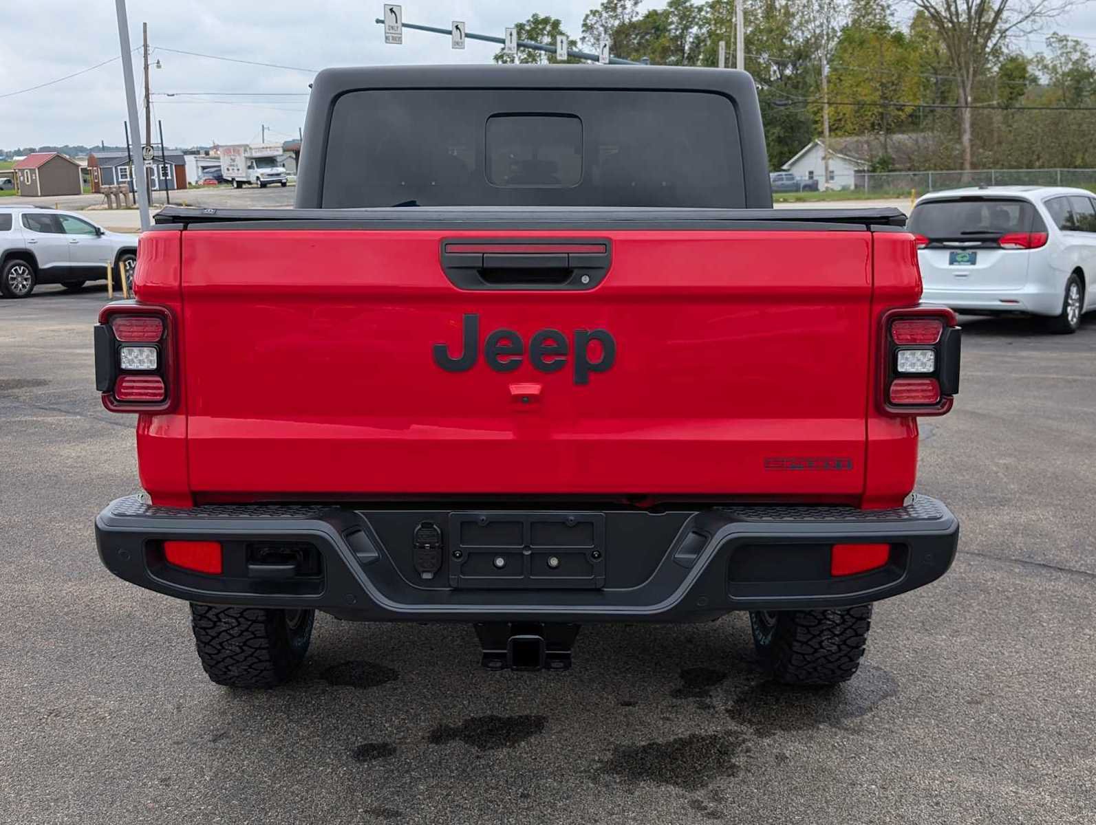 Used 2020 Jeep Gladiator Sport w/ Quick Order Package 24S AWD/4WD image 9