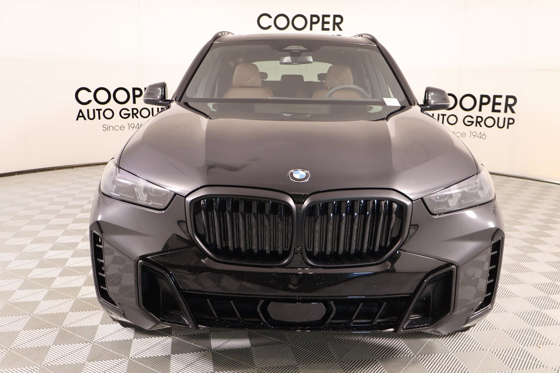 New 2026 BMW X5 xDrive40i w/ M Sport Package AWD/4WD image 9